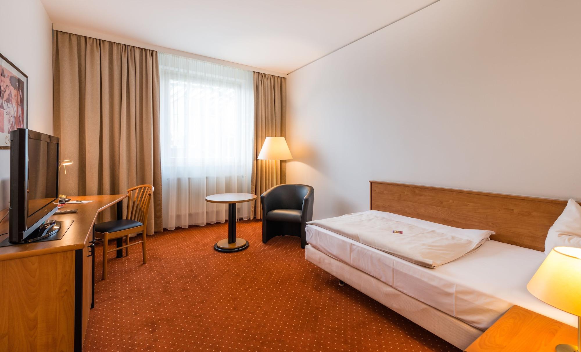 Novina Hotel Suedwestpark Nuremberg Luaran gambar