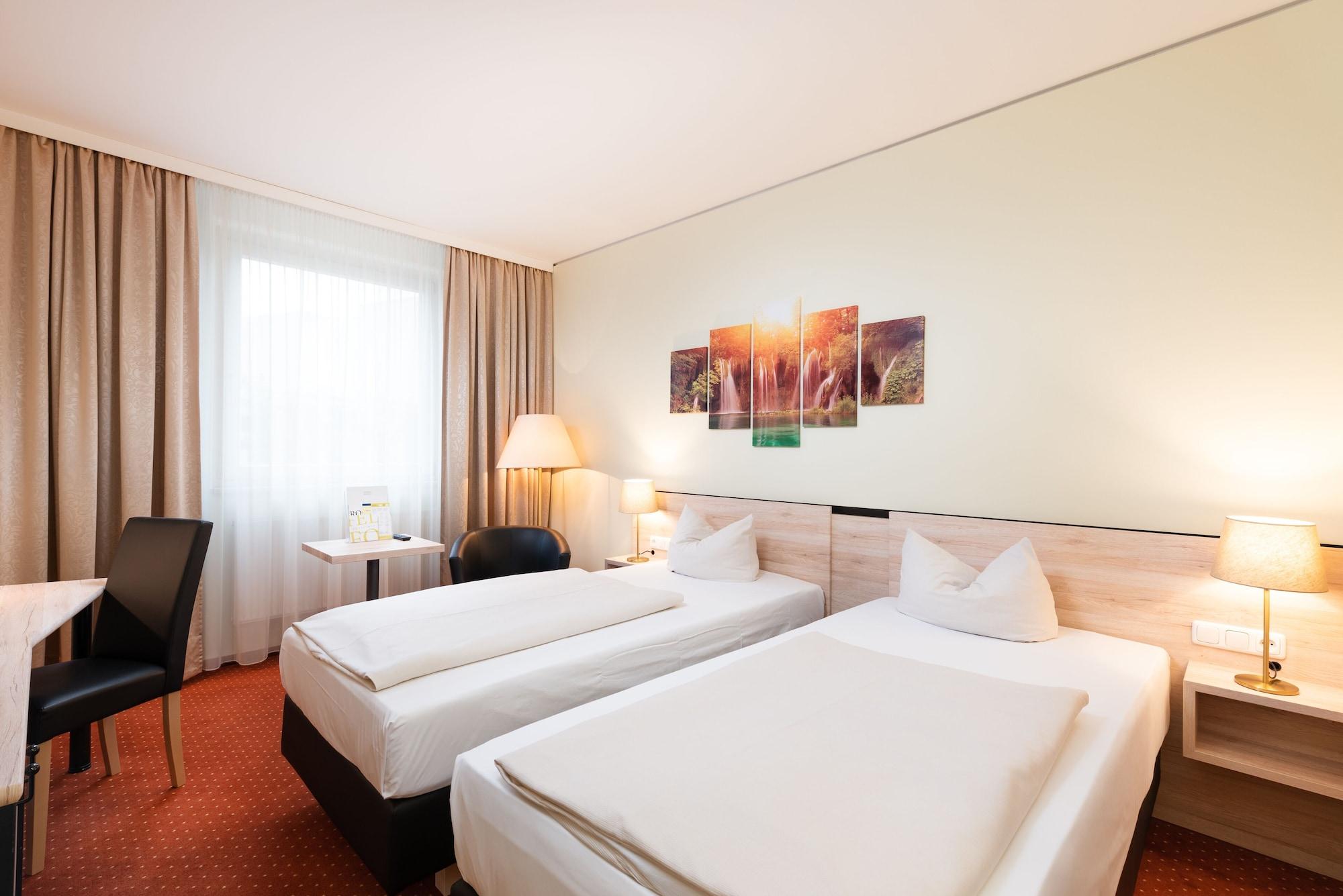 Novina Hotel Suedwestpark Nuremberg Luaran gambar