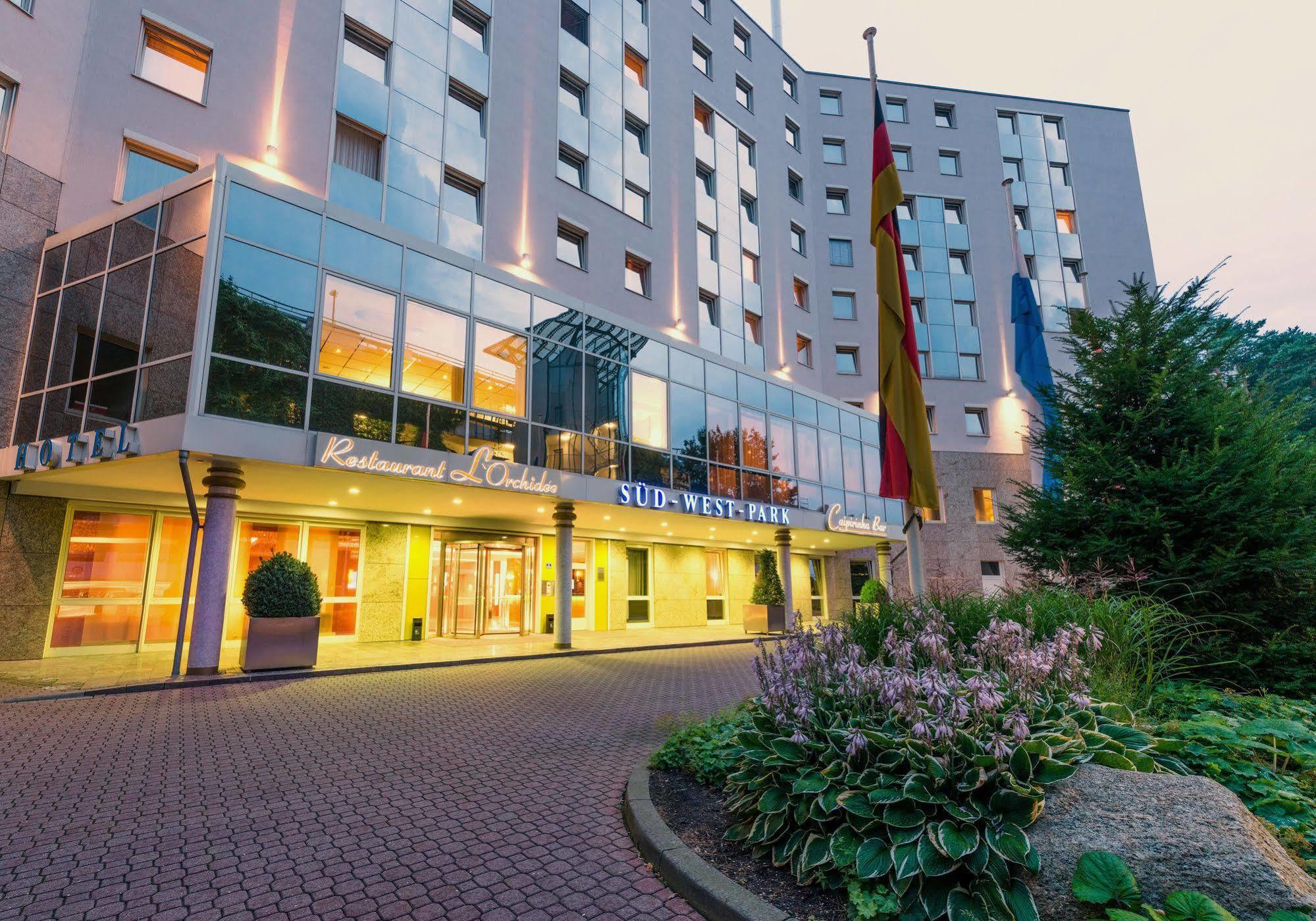 Novina Hotel Suedwestpark Nuremberg Luaran gambar